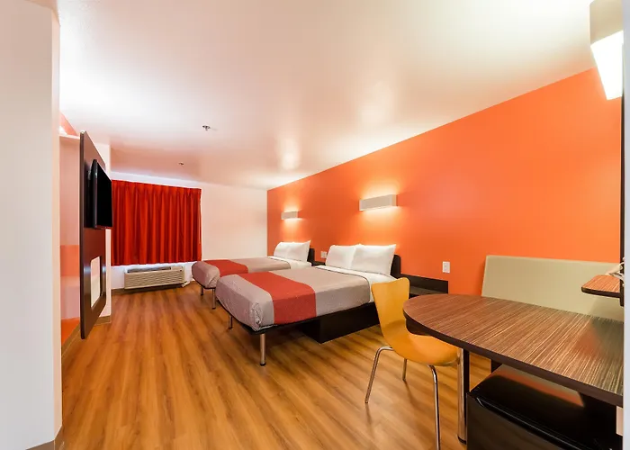 6 Worth, Tx - North - Saginaw Hotel Fort Worth