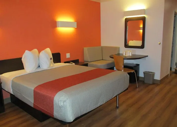 Hotel 6 Worth, Tx - North - Saginaw 4*